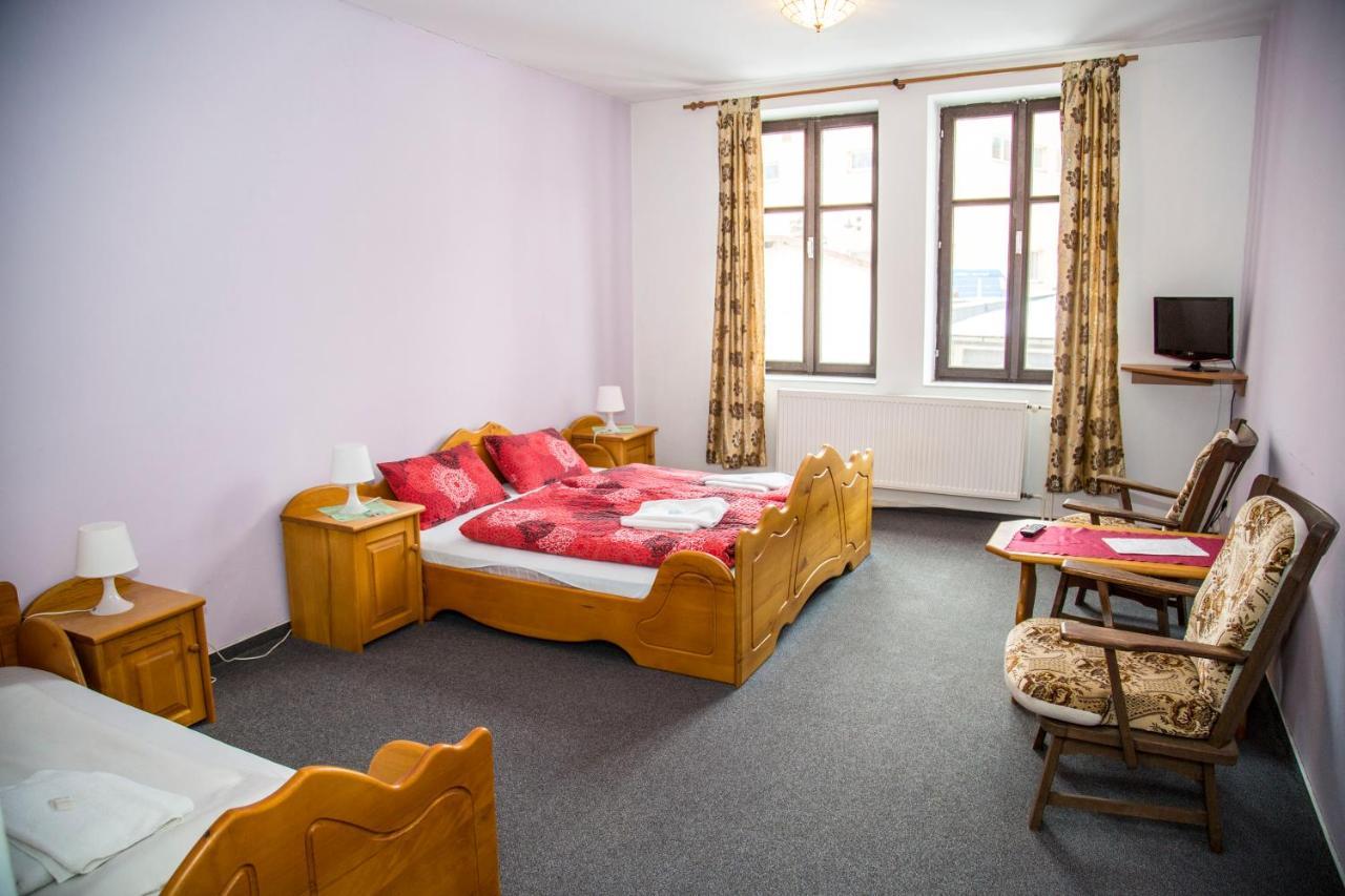 Hotel U Mesta Prahy Nachod Ngoại thất bức ảnh