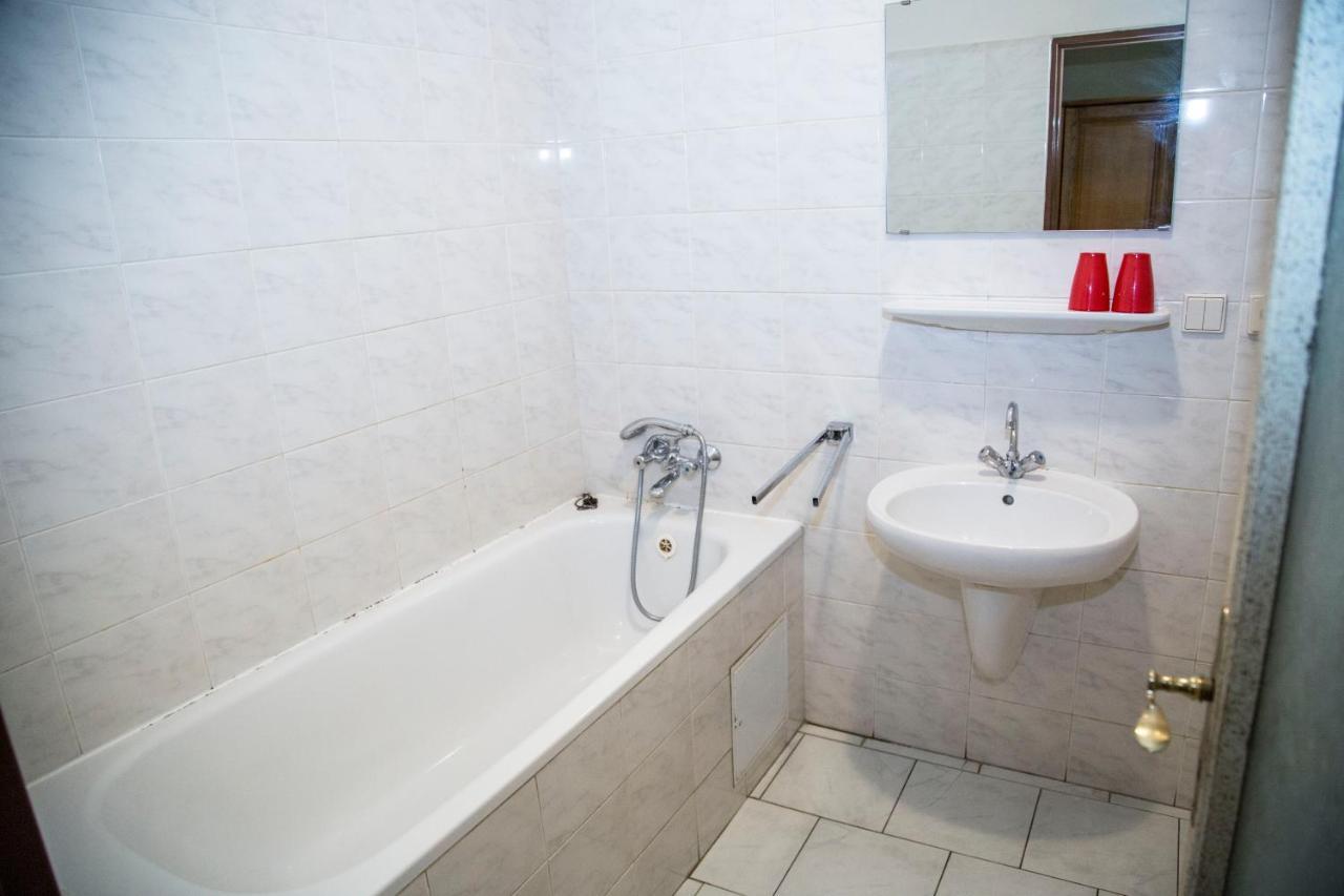 Hotel U Mesta Prahy Nachod Ngoại thất bức ảnh